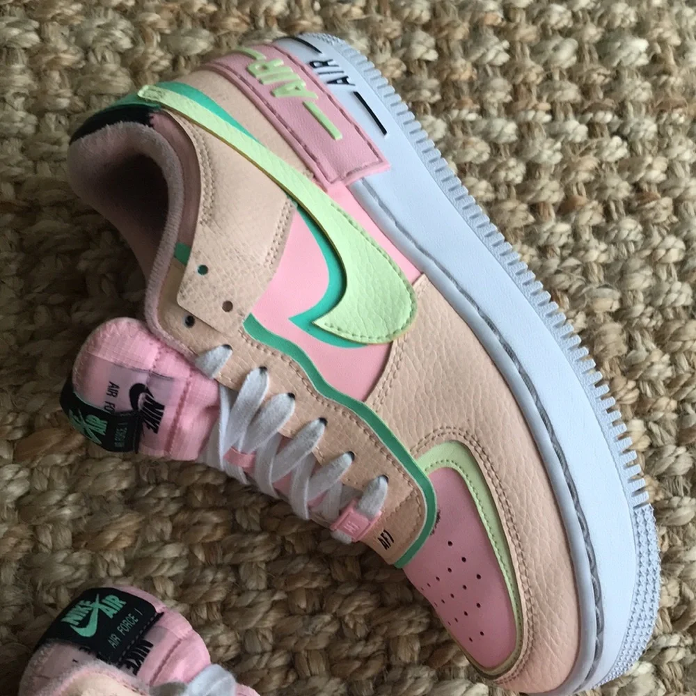 Nike Air Force 1 Shadow. Arctic Punch. - Picture 2 of 12